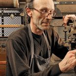 "Jean-Pierre Bal, kolekcjoner walizek i kufrów