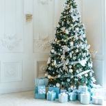 Błękit promowany przez amerykańskich trendsetterów.