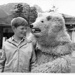 Chris Niedenthal w dzieciństwie. Chris Niedenthal czasem buja w obłokach