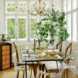 Ciekawy pomysł - półeczki w oknie