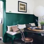 jak zabezpieczyć ścianę przy stole w kuchni