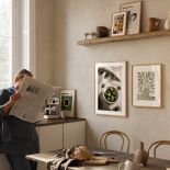 ściana w kuchni przy stole aranżacja