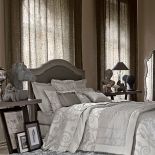 Cosimo: poszwa na kołdrę kosztuje 980 zł, poszewka na poduszkę – 330 zł. YVES DELORME