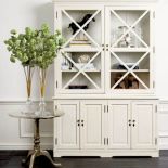 Cross z litego szczotkowanego dębu. Cena - 8800 zł. BIBELOU