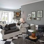 Czarno-biała szachownica i chłodne szarości stylu skandynawskiego - co wynika z takiego połączenia we wnętrzach?