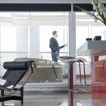 Czerń i motocykl na Alternatywie 4. Męski apartament