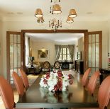 Czym kończy się równanie: stuletnia czynszówka plus plany z epoki? Imponującą artdecowską willą z oranżerią.