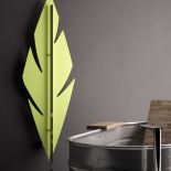Grzejnik dekoracyjny w kształcie liścia, Hotech Design