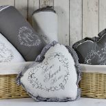 Dekoracje i dodatki w stylu skandynawskim i prowansalskim.