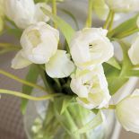 Dekoracje - świeże kwiaty. Willa w stylu marynistycznym