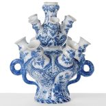 Delft, lata 1687-1701. Tulipaniera
