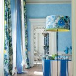 DESIGNERS GUILD. Okna w kwiatach