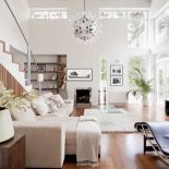 Dom Maja wymyśliła sama. - Trochę na wzór amerykańskich, z ogromnymi oknami, salonem pod sam