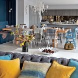 Dom nad jeziorem – szarość ogrzana drewnem