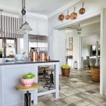 szara kuchnia w stylu francuskim