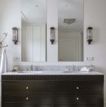 czarno biała łazienka modern classic