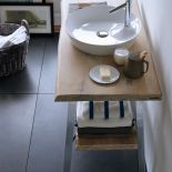 drewniany blat pod umywalkę