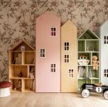 pokój dla dziewczynki w drewnianym domu