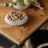 jadalnia w drewnianym domu