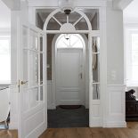 Drzwi zrobione z drewna sosnowego i 3-mm płyty HDF. W tle dębowe, Pracownia Stolarska Ryszarda Potrzuskiego