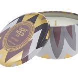 Świece zapachowe, które obłędnie pachną i tak samo dobrze wyglądają