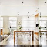 Dużo światła i przestrzeni. Apartament palisandrowy