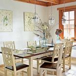 Dużo tu prostych, jasnych mebli, wiele z IKEA. Ania je ozdabia i dekoruje, nadaje indywidualny rys.