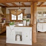 Dworek w Zalesiu - trochę polski, trochę śródziemnomorski.