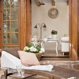 Dworek w Zalesiu - trochę polski, trochę śródziemnomorski.