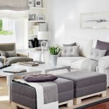 Dwuosobowa sofa Sanlucar kosztuje ok. 12 0 fotel Brandon – ok. 6500 zł, za