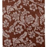 Dywan z kwiatowym wzorem. Projekt Nani Maquina.