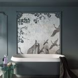 wolnostojąca wanna w ciemnej łazience