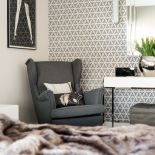 Elegancja i nowoczesność: szara kolorystyka sprawdzi się w każdym wnętrzu.