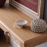 elegancka sypialnia w trzech kolorach