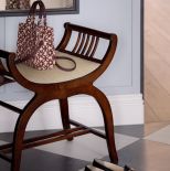 elegancki przedpokój w trzech kolorach