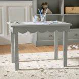 stolik do pokoju dziecięcego