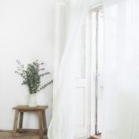 Firany z lnianego muślinu