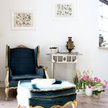 Fotel i cudny podnóżek w stylu Ludwika XV.