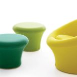 Fotel i pufy z kolekcji Muschroom, projekt - Pierre Paulin, 1959 r.