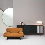 na szerokim fotelu Bardot zmieszczą się dwie osoby