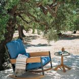 fotel ogrodowy bujany