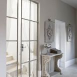 Francuskie drobiazgi dekoracyjne. Sycylijczyk w Warszawie