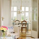 Gabi wciąż odwiedza targi staroci, najchętniej we Florencji. Przywozi stamtąd prawdziwe cudeńka.