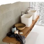 Genialny pomysł duetu projektantów Nespoli i Novara na łączenie starego z nowym. NEUTRA