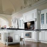 Gran Gala (Berloni). STUDIO ITALIA. Kuchnia z drewnem - jak ją urządzić