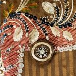 Guzik z XVIII w., angielski z perłą, fot. Alamy/ BE W