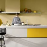 modne malowanie ścian 2025 kuchnia