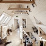 Hol na piętrze. Górska willa: magia prawdziwego Podhala