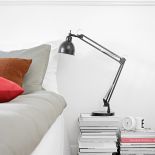 Industry ma 40 cm wysokości, FRANDSEN/SQUARE SPACE