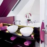 Inspirację do urządzenia łazienki Kamila znalazła w sklepie z ceramiką. Tam, na włoskiej mozaice, wypatrzyła idealny róż.